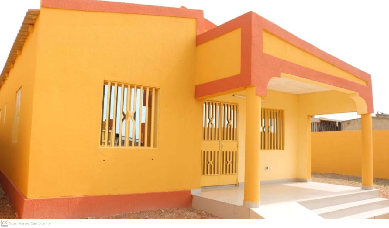 Villa F3 économique en vente à Bassemyam (Cité Abdoul Service)